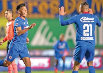 Cruz Azul derrota 2-0  a Tigres en su casa