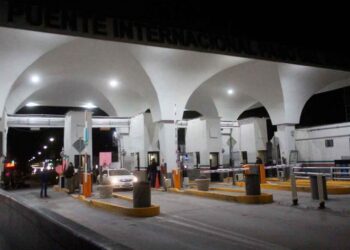 México y EU amplían al 31 de marzo restricciones para cruce fronterizo por tierra