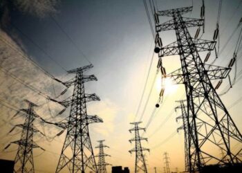 Va López Obrador por reforma a Ley de Industria Eléctrica