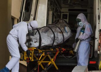 Rebasa México las 159 mil muertes por Coronavirus