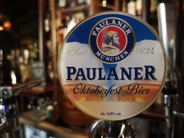 Monjes sobreviven al ayuno de cuaresma con cerveza; la llaman ‘pan líquido’