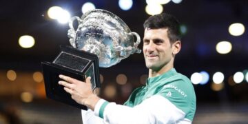 Djokovic se corona en Australia por novena ocasión