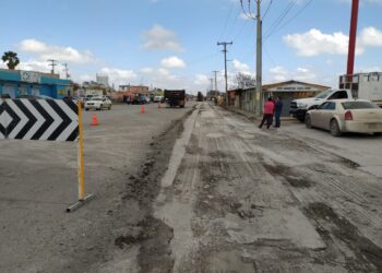 Más pavimentación para Matamoros; supervisa Alcalde nueva obra 