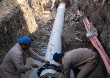 Repara COMAPA línea de agua en sur Cd. Victoria que afectó a 22 colonias