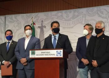 García Cabeza de Vaca acusa persecución desde Palacio Nacional