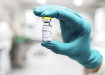 EU aprueba uso de vacuna covid de Johnson & Johnson