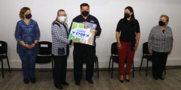 Entrega Gobierno de Victoria apoyos al sector educativo