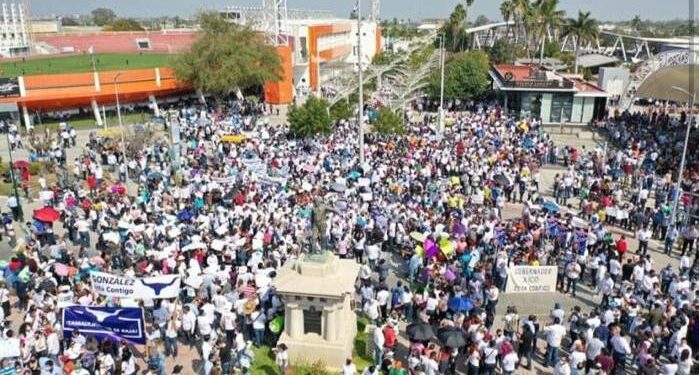 Difunden en hashtag #YoConMiGobernador tomas aéreas de marcha Cabecista
