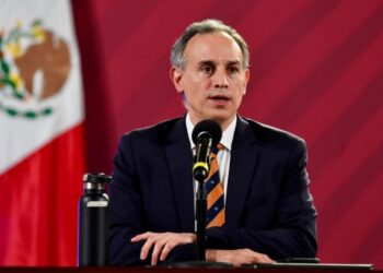 López-Gatell sí se encuentra hospitalizado, pero está estable