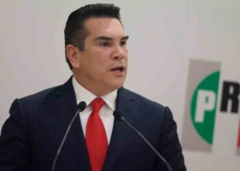 Juntan firmas para renuncia de ‘Alito’ por candidaturas en San Lázaro