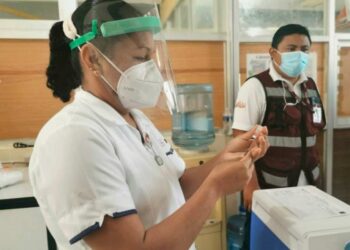 Confirman call center para registro de vacunación anti-Covid