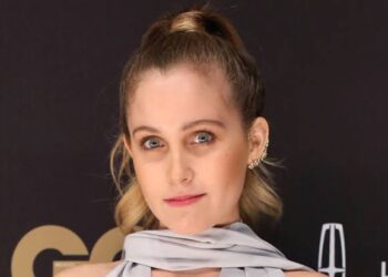 Natasha Dupeyrón denuncia abuso