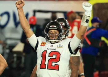 Tom Brady agranda su leyenda en el Super Bowl