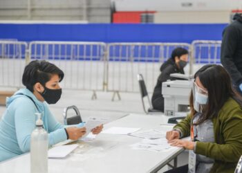 Deben nuevos becados activar  la tarjeta para recibir estímulo