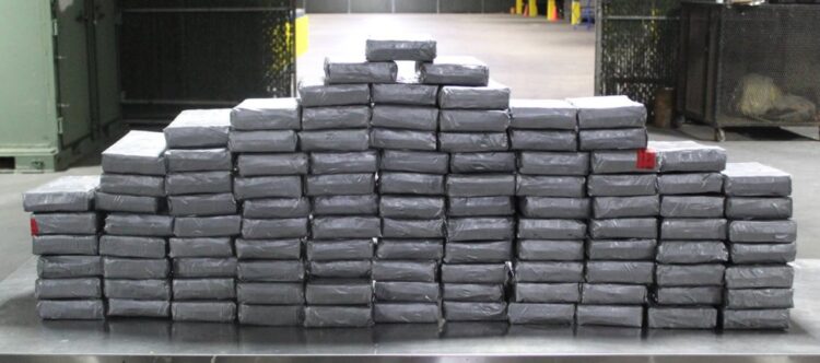 Interceptan cocaína por 2 millones de dólares en puente Mundial del Comercio