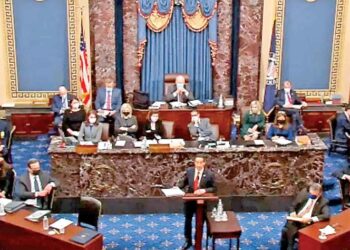 Juicio a Trump supera el primer obstáculo en EU