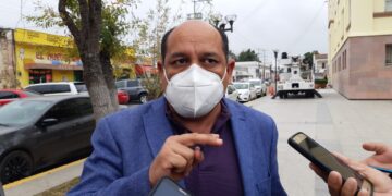 Llama Pastor victorense a usar el cubreboca