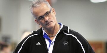 Se suicida John Geddert, exentrenador olímpico, tras ser acusado por 24 delitos