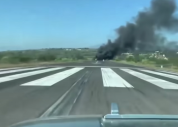 Se desploma aeronave de la Fuerza Aérea Mexicana en Veracruz