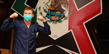 Canelo Álvarez arriba a Miami para su pelea ante Avni Yildirim