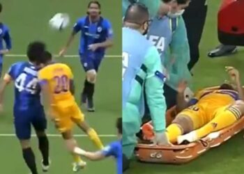 Javier Aquino abandona el juego tras fuerte choque de cabezas