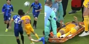 Javier Aquino abandona el juego tras fuerte choque de cabezas