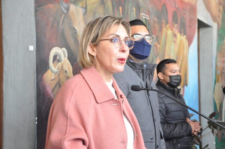 Por fin se aplana la curva de contagios en Victoria, dice director del HRAE