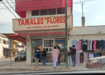No cedían las filas del Tamal en Victoria