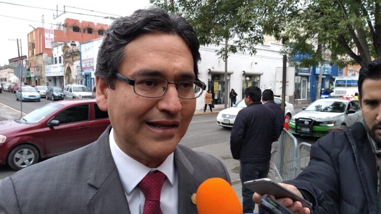 Tiene AMLO suficientes recursos para vacunas, afirma diputado de Tamaulipas