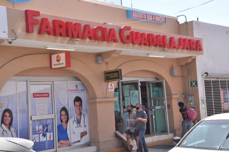 A largo plazo, farmacias de Tamaulipas venderán vacuna anticovid