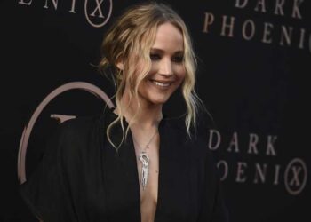 Se reincorpora Lawrence al set de grabación