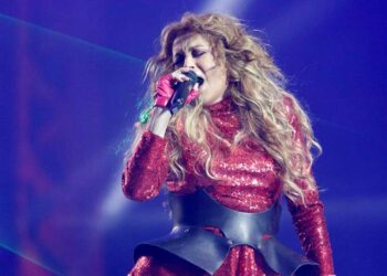 Carlos Vives y Paulina Rubio como invitados en ‘A Tiny Audience’ de HBO