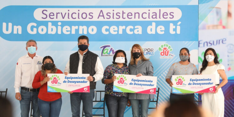 Acercando programas sociales a familias vulnerables de El Mante