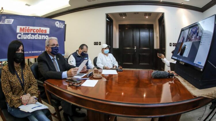 Atiende Arturo Sanmiguel en ‘Miércoles  Ciudadano’ a habitantes de 3 colonias