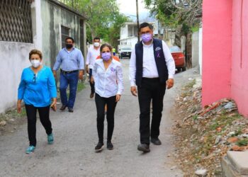 Mejora Gobierno Municipal alumbrado público en la colonia Obrera.