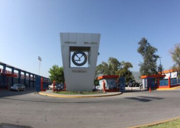 Abrirán viernes módulo vehicular para vacuna anticovid en estacionamiento UAT-Victoria