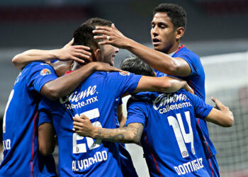 Cruz Azul derrota al Mazatlán FC y consigue su séptima victoria al hilo