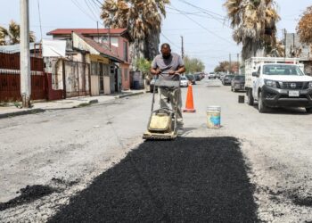 Acelera Sanmiguel  bacheo en calles de Nuevo Laredo