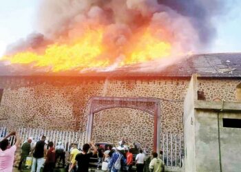 Admiten pérdida total en el Templo de Santiago Apóstol de Nurio