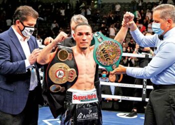 Juan Francisco Estrada, campeón del CMB y la AMB