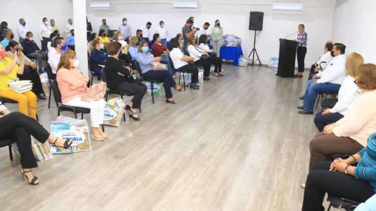 La educación es un reto que compartimos en Victoria; Pilar Gómez