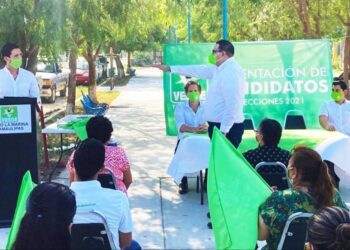 Rinde protesta Toño Hinojosa candidato del PVEM a alcalde en Soto La Marina