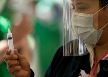 Abuelito de Azcapotzalco muere tras recibir vacuna contra covid