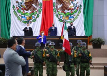Entrega Gobernador Francisco García V Informe por escrito al Congreso de Tamaulipas
