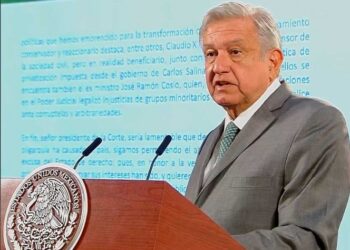 Pide López a Corte indagar a juez que otorgó amparo contra su ley eléctrica