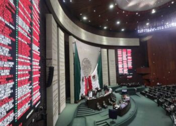 Diputados aprueban perseguir de oficio la violencia familiar