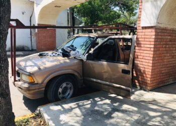 Despojan de dinero a empleado de ferretería que acudía a banco