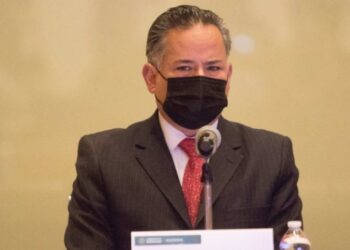 UIF señala presuntas actividades de gobernador ligadas al narco y empresas fachada