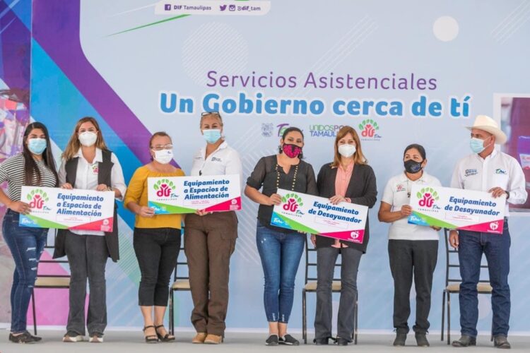 Mariana Gómez lleva “Un Gobierno Cerca de Ti” a familias de Burgos.