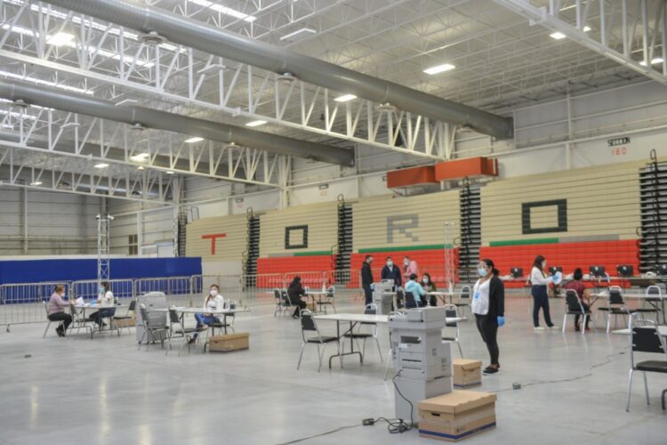 Reasignarán 500 becas para niños neolaredenses